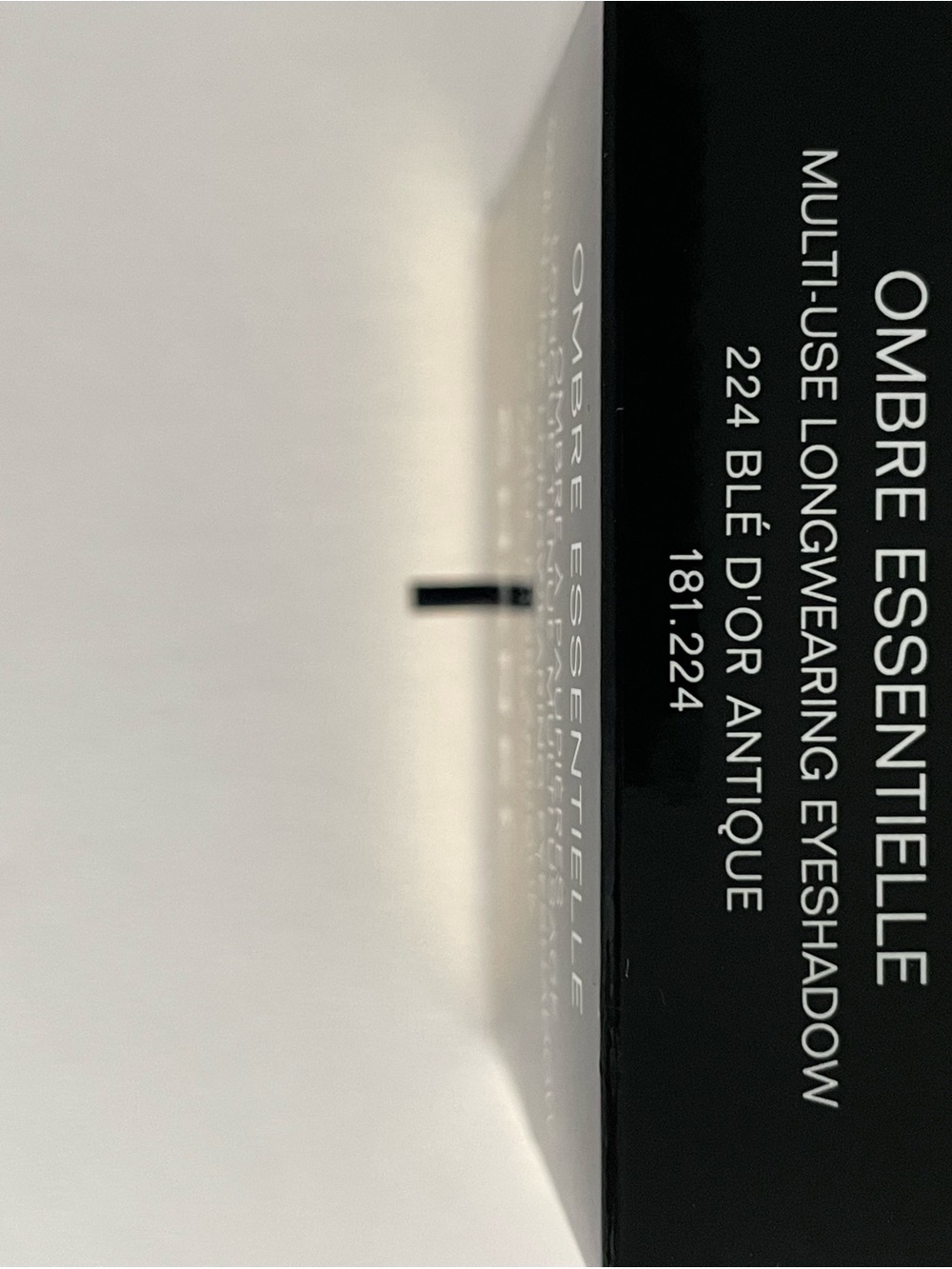 CHANEL Ombre Essentielle Longwear Eyeshadow - Black & Gold Packaging - Picture 5 of 7